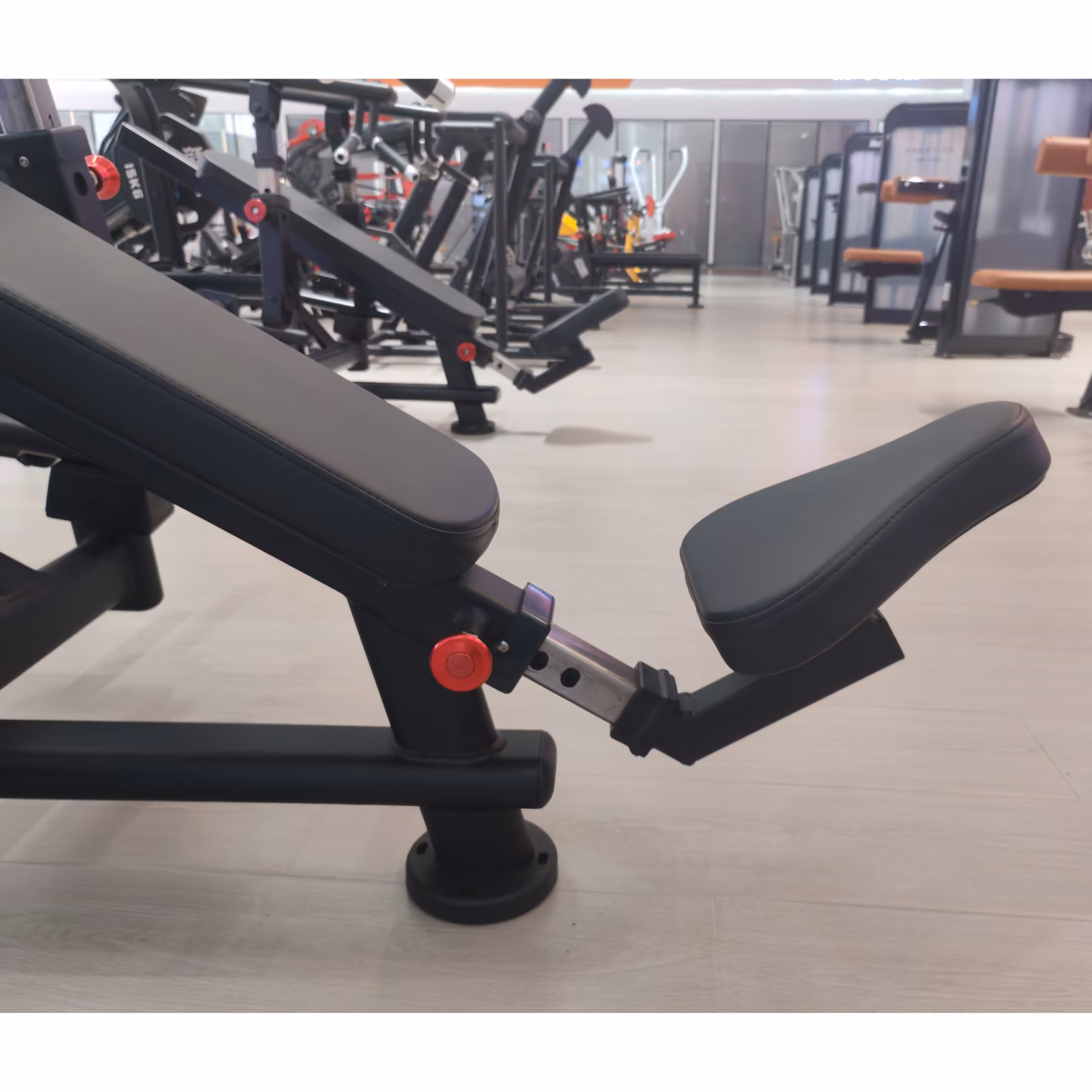 Incline Converging Chest Press IS #5