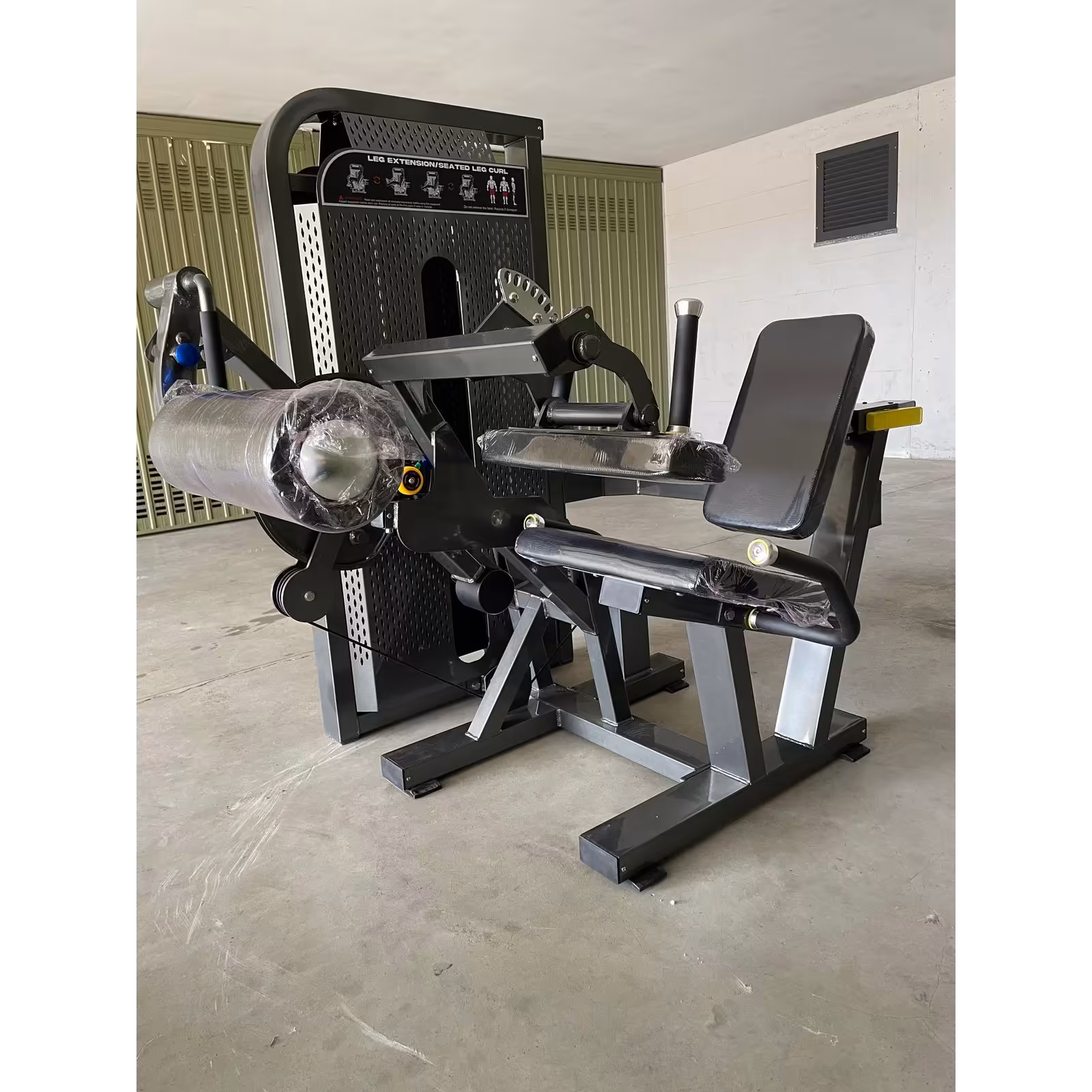 Leg Extension / Curl Combo BL #4