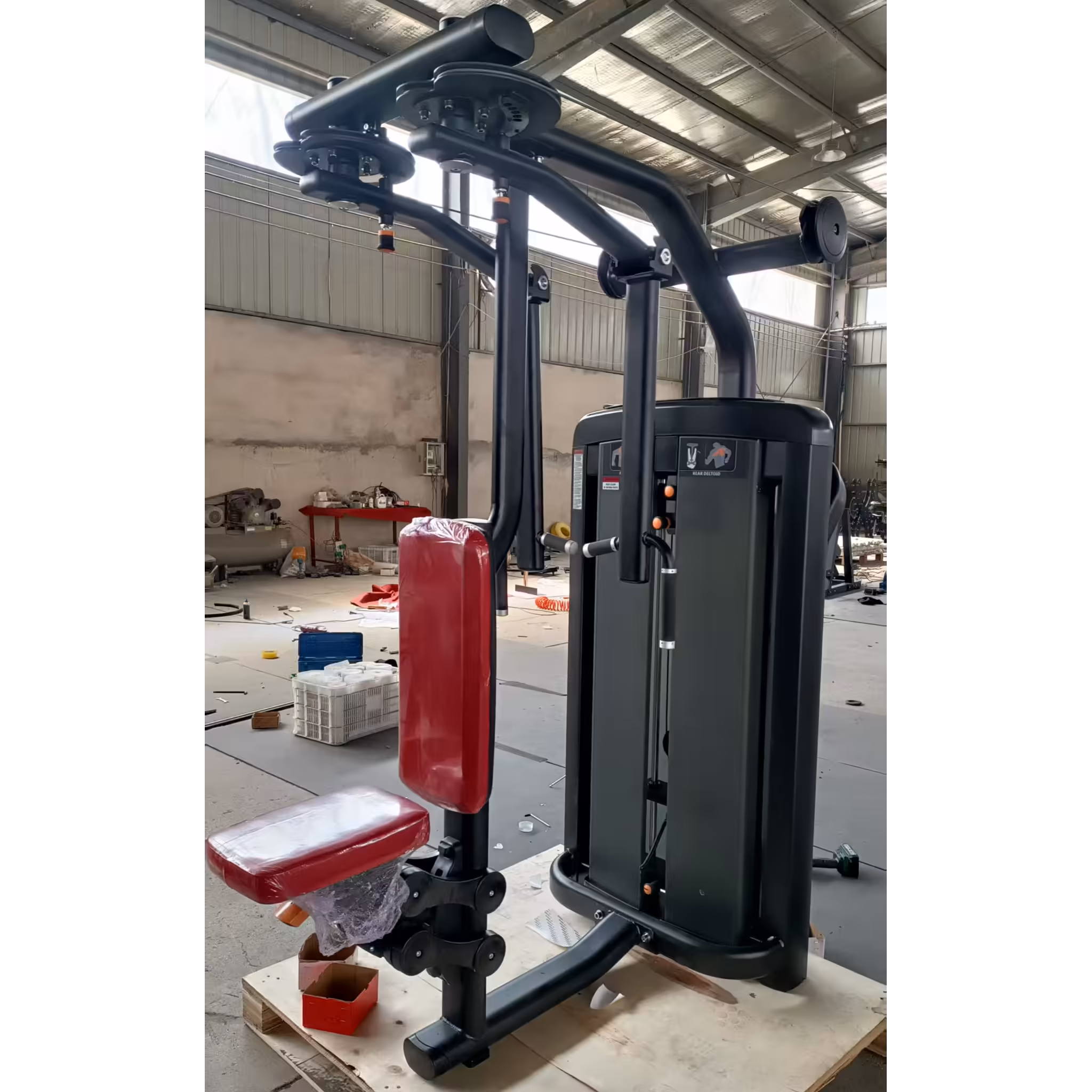 Pec Deck / Rear Delt LS #2